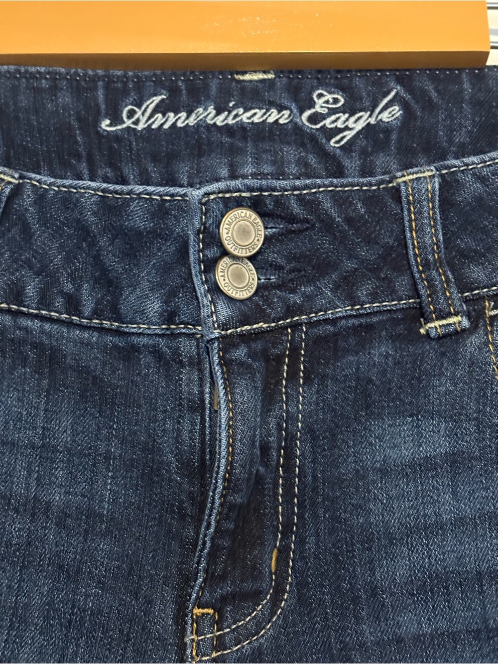 American Eagle Artist Jean Dark Wash Low Rise Flare Bootcut Size 12 Short